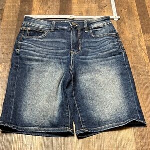 Everflex High Rise Women’s Rolled Hem 10in Bermuda Shorts sz 8 Faded Stretch Y2K